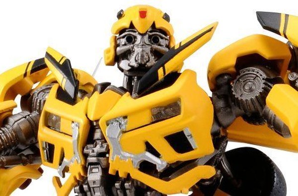 Bumblebee Dual Model Kit Transformers Dark Of The Moon  (5 of 14)